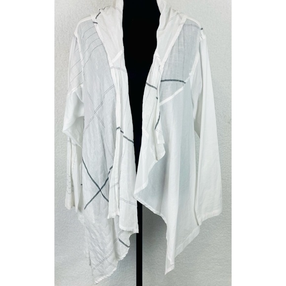 MOYURU • White/Black Asymmetrical Grid Print Collared Open-Front Cardigan M/L